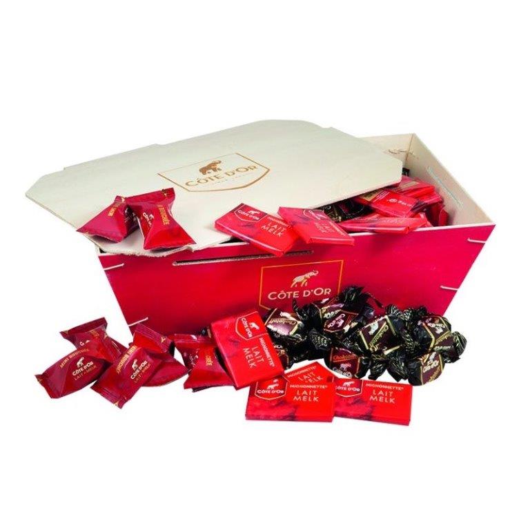 Cote D Or Wooden Basket Wrapped Mignonettes Chokotoff & Mini Bouchee 1.5kg