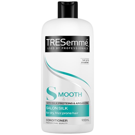 Tresemme Conditioner Remoisture 900ml