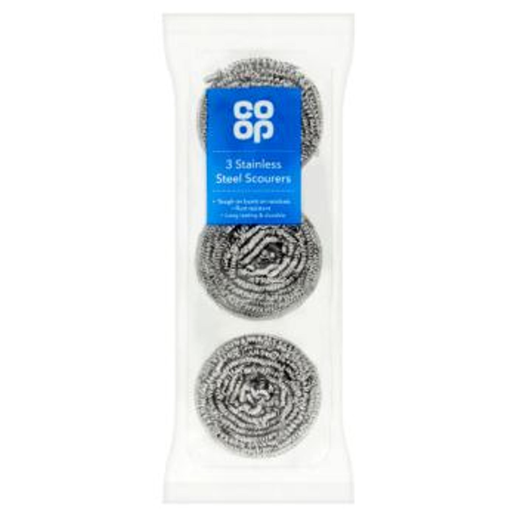 Co Op Stainless Steel Scourers 3s pack shot