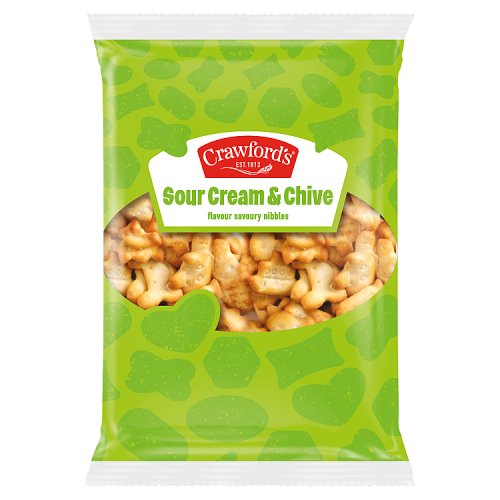 Crawfords Savouries Sour Cream & Chive 200g pack shot
