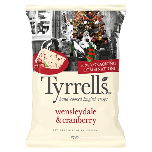 Tyrrells Wensleydale & Cranberry Sharing Crisps 135g pack shot