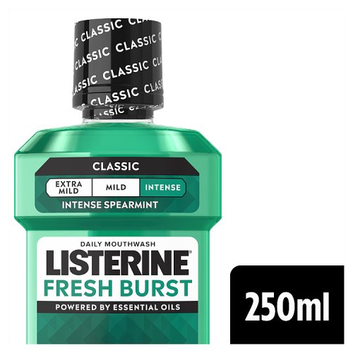 Listerine Mouthwash 250ml Fresh Burst pack shot
