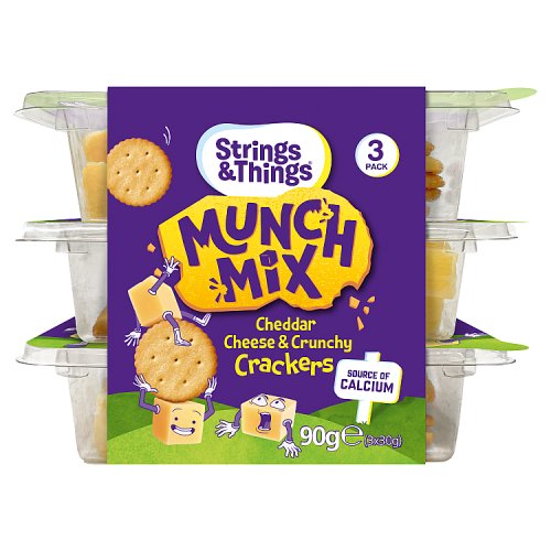 STRINGS & THINGS MUNCH MIX CRACKERS & CHEESE pack shot