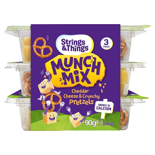 STRINGS & THINGS MUNCH MIX PREZELS & CHEESE pack shot
