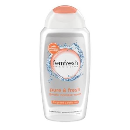 Femfresh Wash Pure & Fresh 250ml pack shot