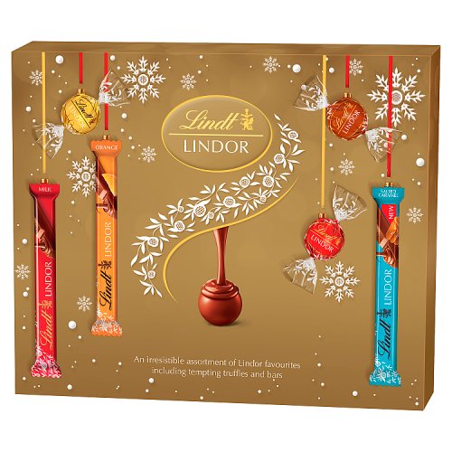 Lindt Lindor Assorted Selection Box 227g pack shot