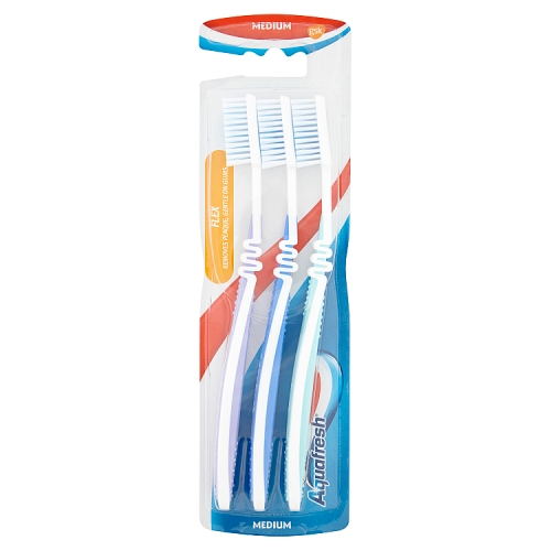Aquafresh Triple Pack Toothbrush 3s pack shot