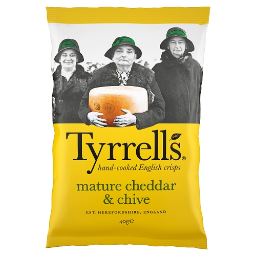 Tyrrells Mature Cheddar Cheese & Chive 40g pack shot