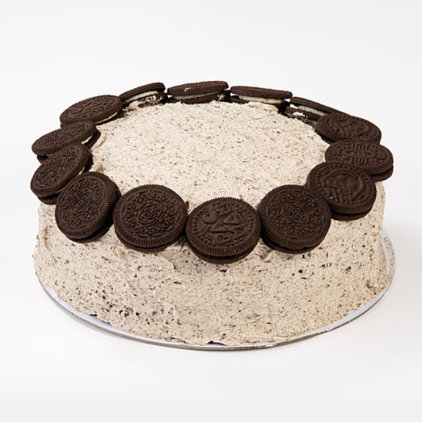 Cake Emporium Cookies & Cream Gateaux 14 Portions 2.18kg pack shot