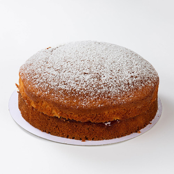 Cake Emporium Victoria Sponge Gateaux 14 Portions 2.18kg pack shot