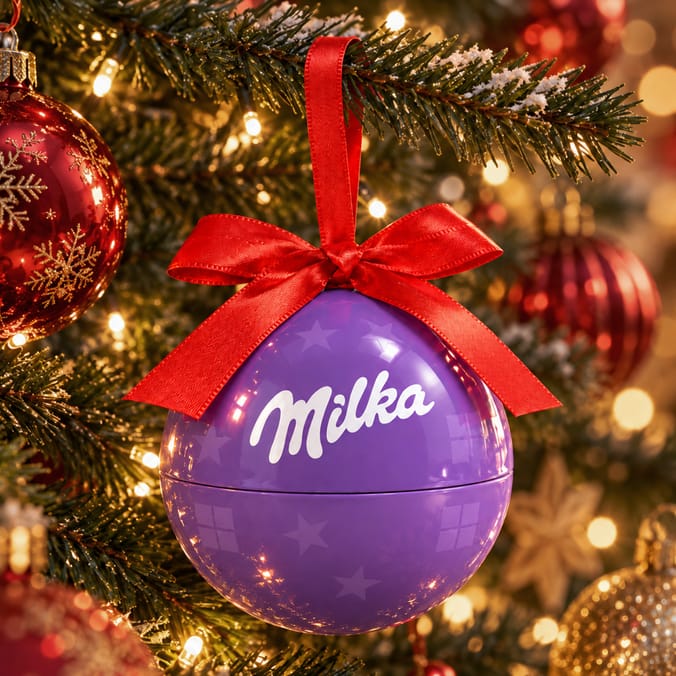 Milka Naps Christmas Ball 12s 55.2g pack shot