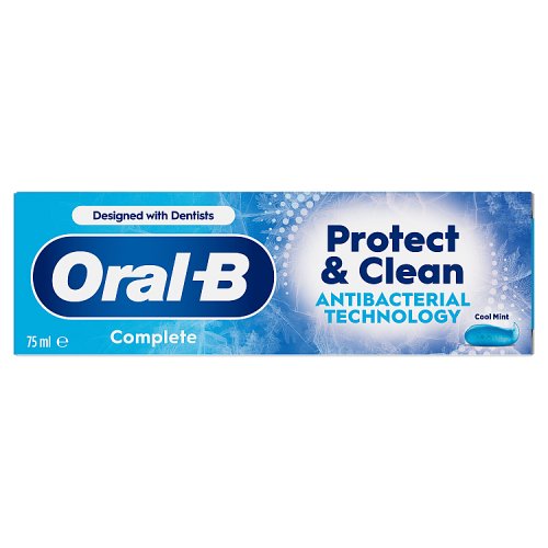 Oral B Complete Toothpaste Fresh Refreshing Clean 75ml pack shot