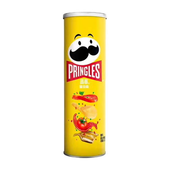 Pringles Tomato 110g pack shot
