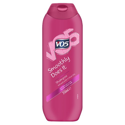 Vo5 Shampoo Smoothly Does It 250ml pack shot
