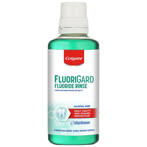 Colgate Mouth Rinse Fluorigard Green 4x400ml pack shot
